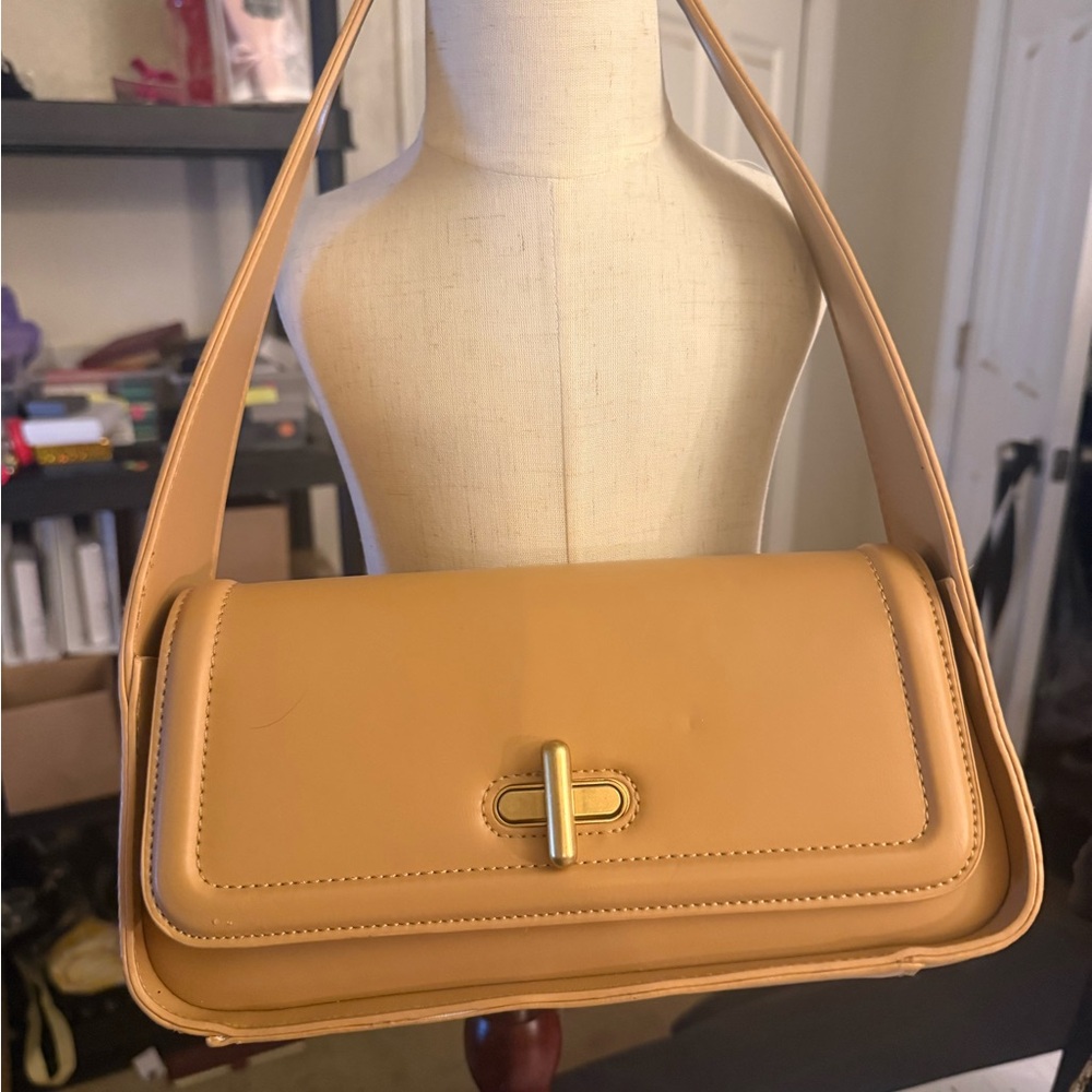 Rachael Zoe Tan Shoulder Bag - Picture 9 of 9